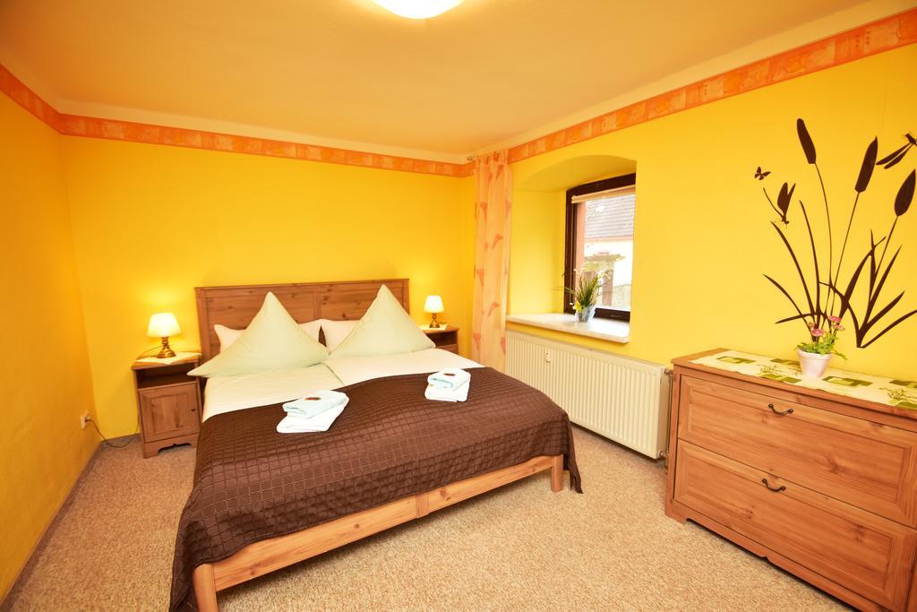 Landhotel Zur Guten Einkehr Grubschütz Exteriör bild