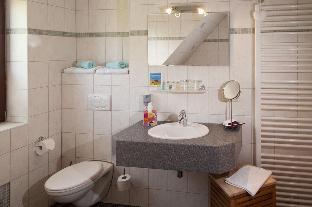 Landhotel Zur Guten Einkehr Grubschütz Exteriör bild