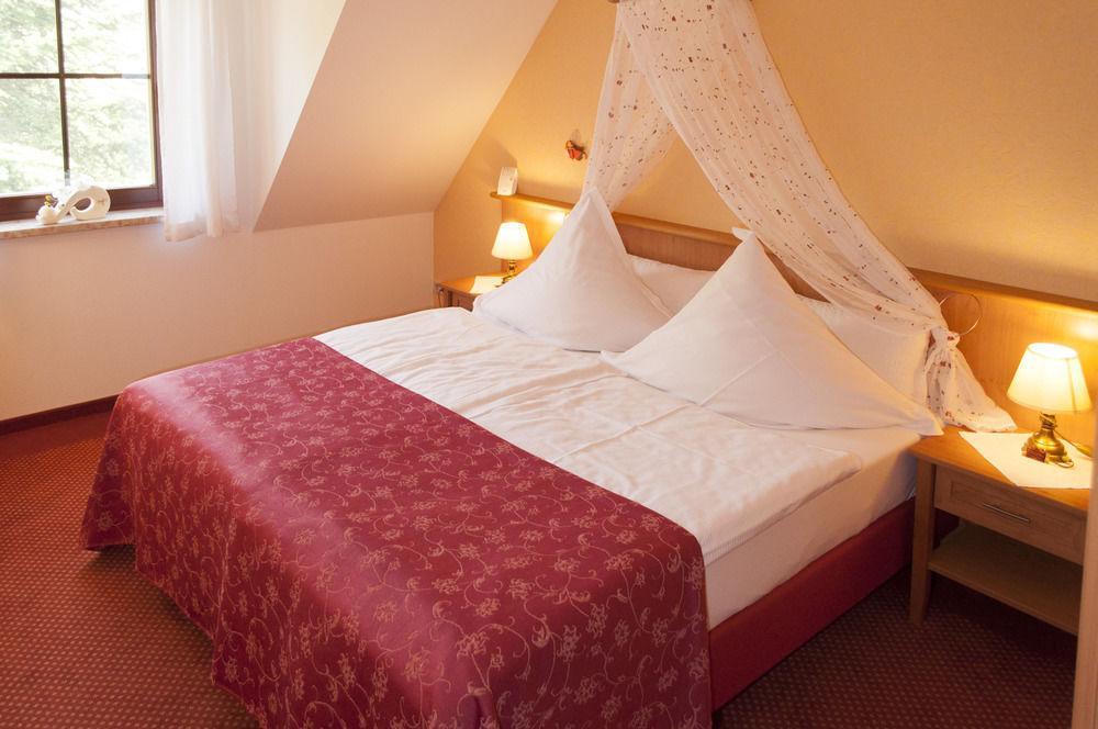 Landhotel Zur Guten Einkehr Grubschütz Exteriör bild