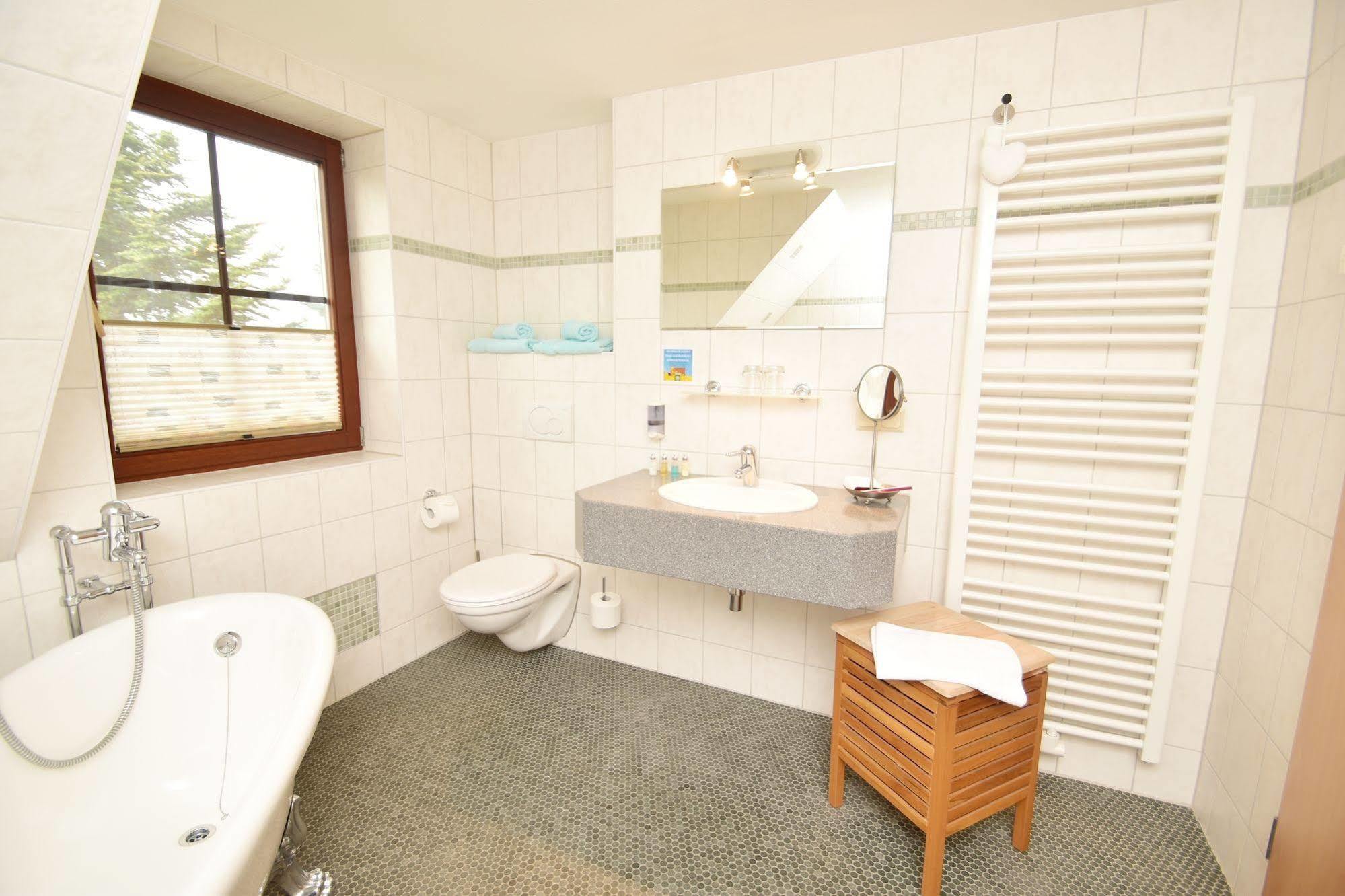 Landhotel Zur Guten Einkehr Grubschütz Exteriör bild